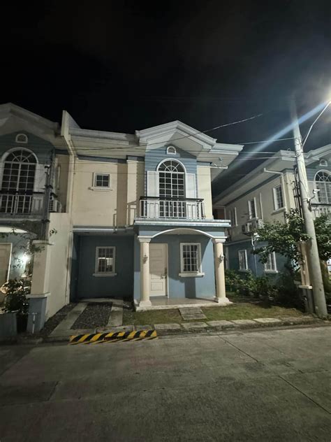Cebu City 4 bedroom house near Fuente Osmena .